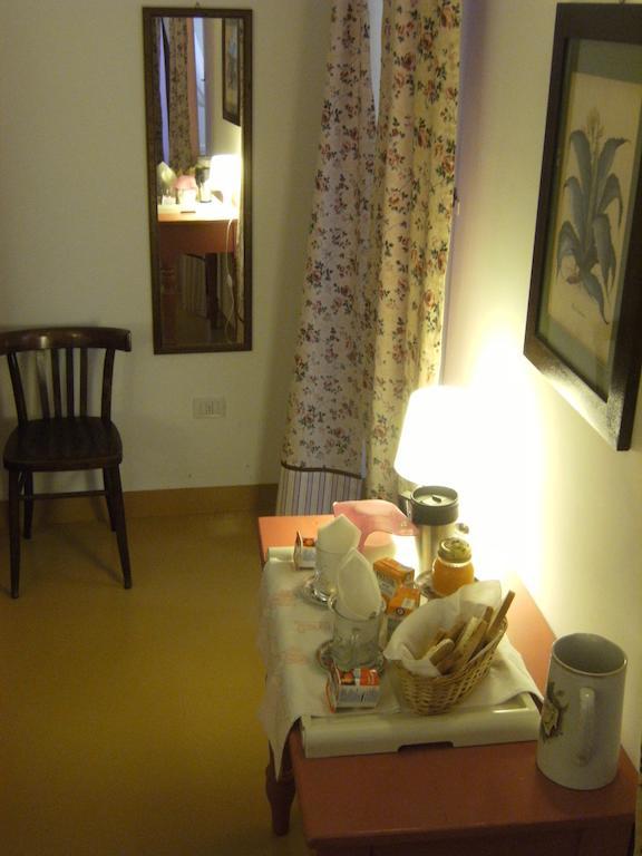 Elizabeth B&B กาญารี ห้อง รูปภาพ
