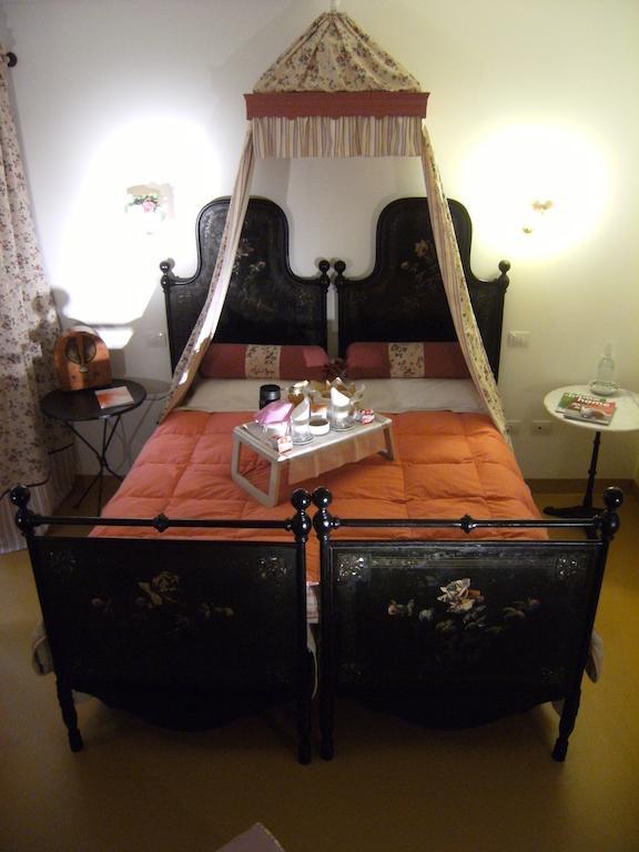 Elizabeth B&B กาญารี ห้อง รูปภาพ